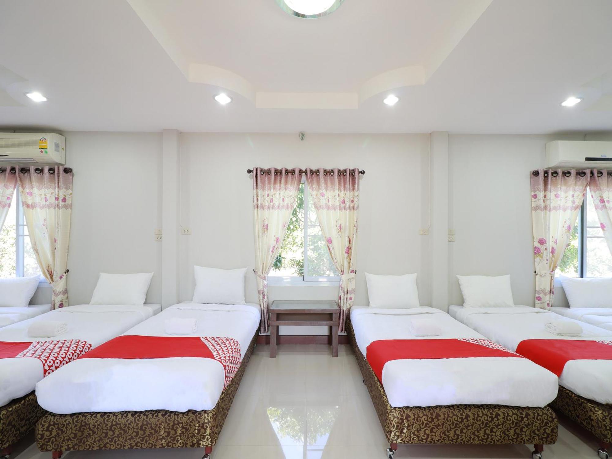 Oyo 553 Kongsup Resort Lamphun Esterno foto